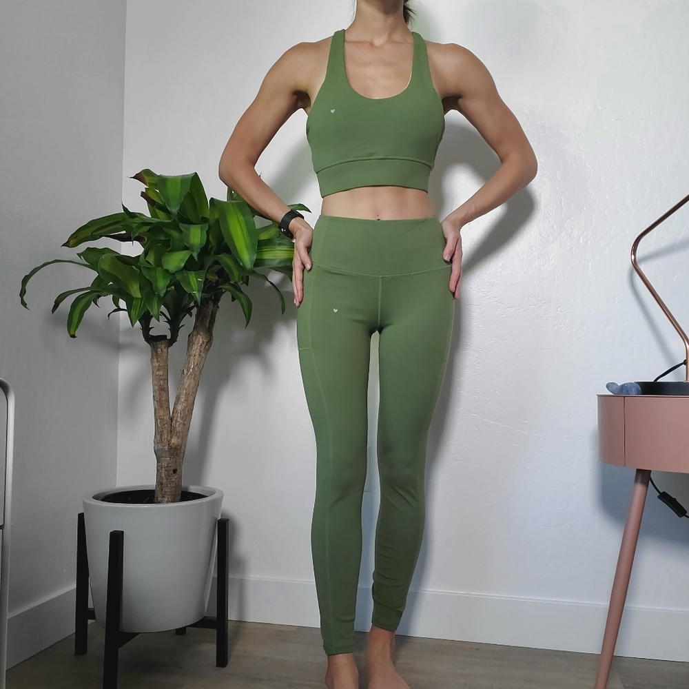 { Love Fitness } Set
